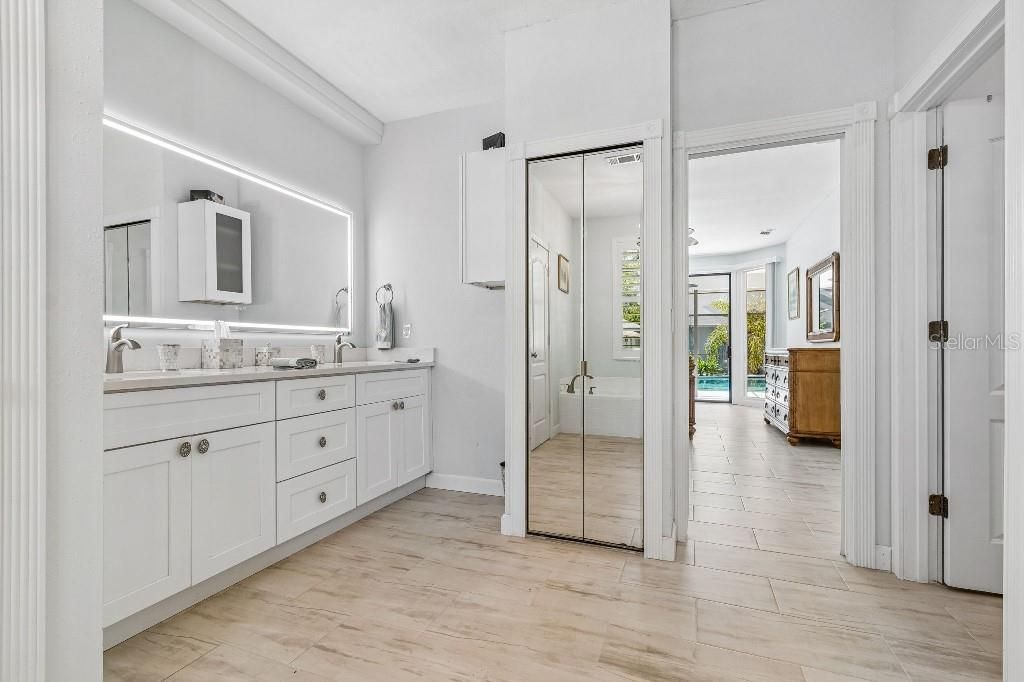 4627 Trails Drive, Sarasota, FL 34232 Photo