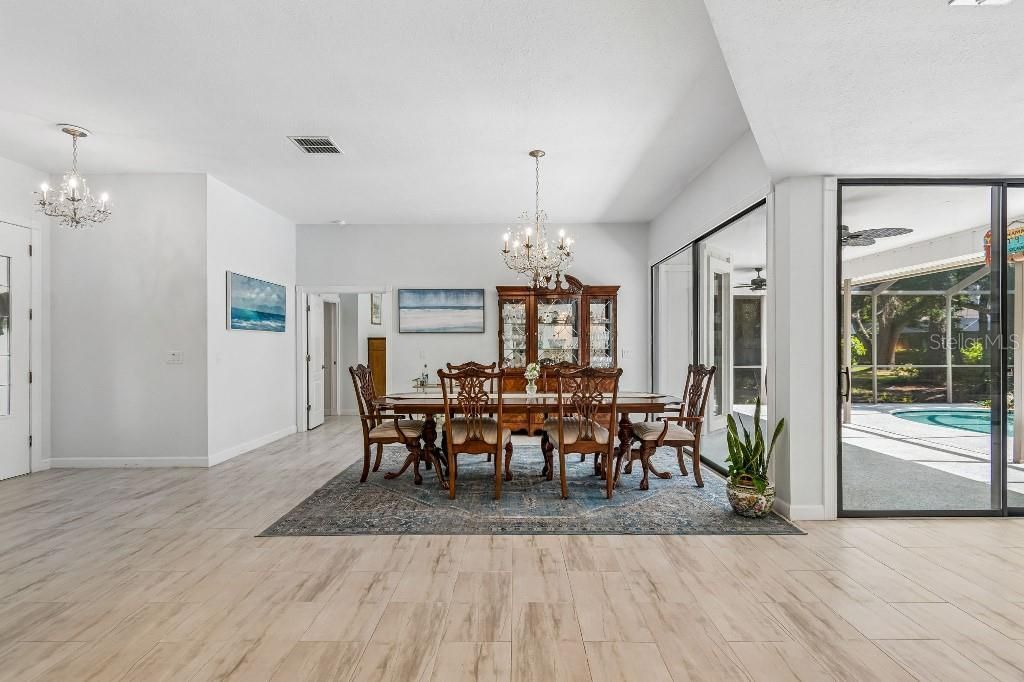 4627 Trails Drive, Sarasota, FL 34232 Photo