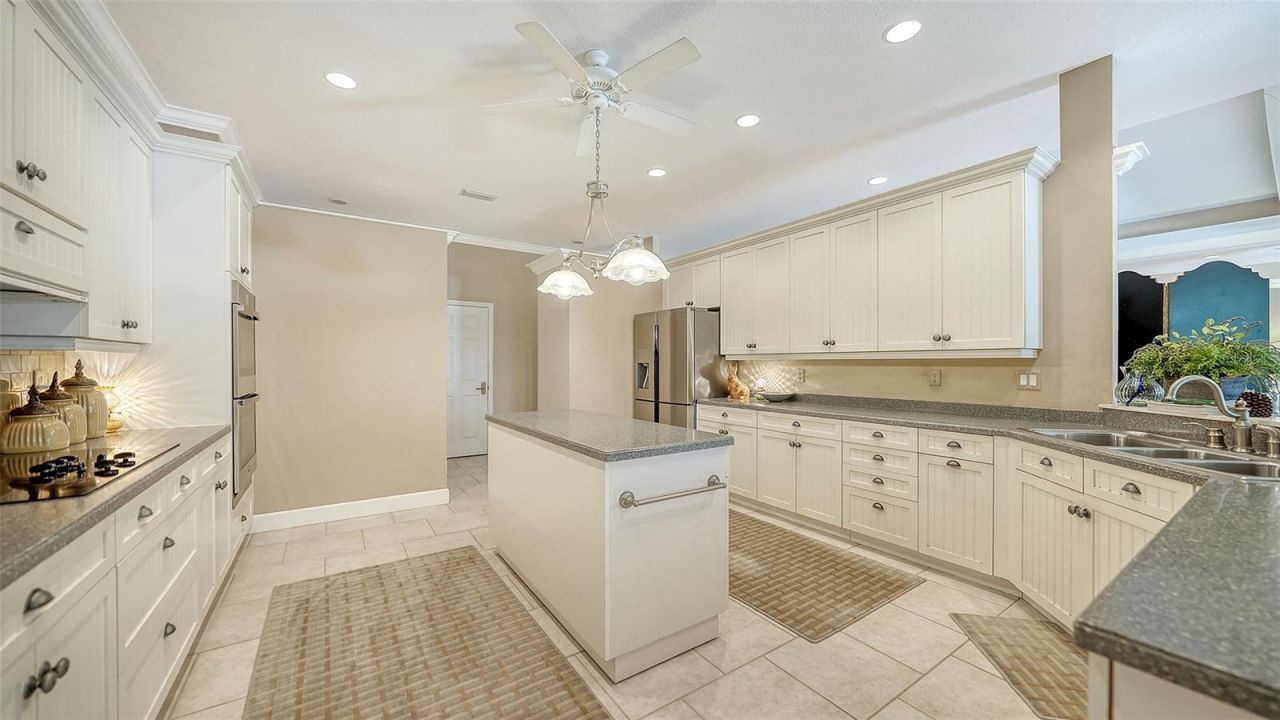 756 Vanderbilt Drive, Nokomis, FL 34275 Photo