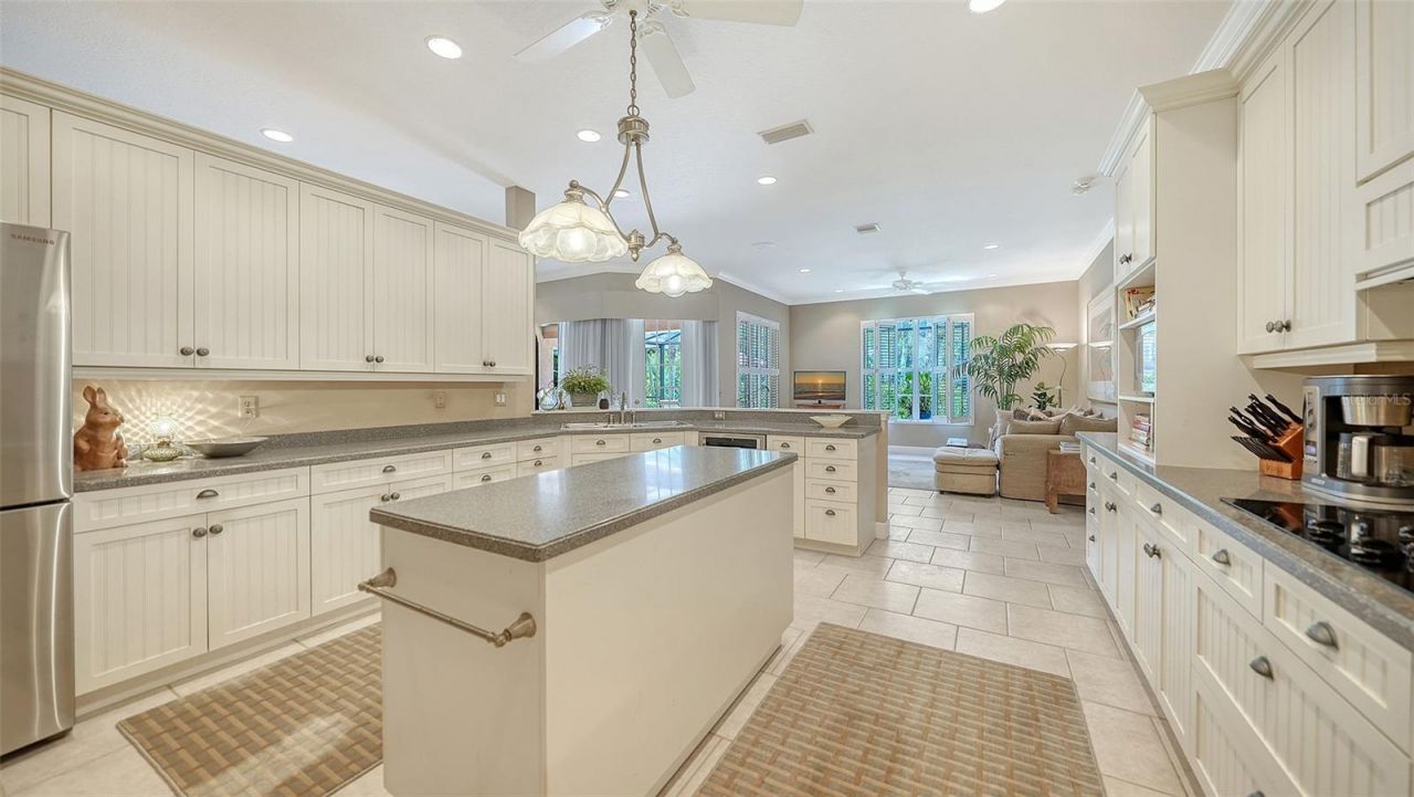 756 Vanderbilt Drive, Nokomis, FL 34275 Photo