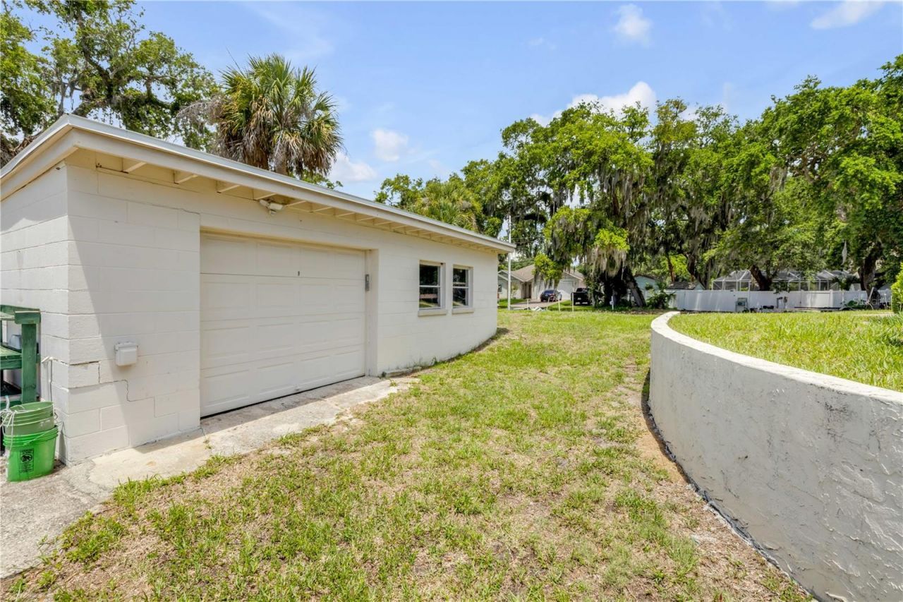 192 Azalea Road, Edgewater, FL 32141 Photo