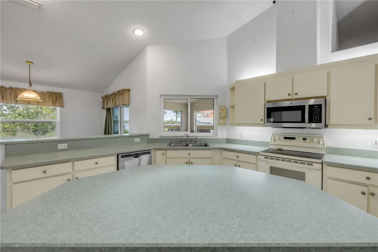 192 Azalea Road, Edgewater, FL 32141 Photo