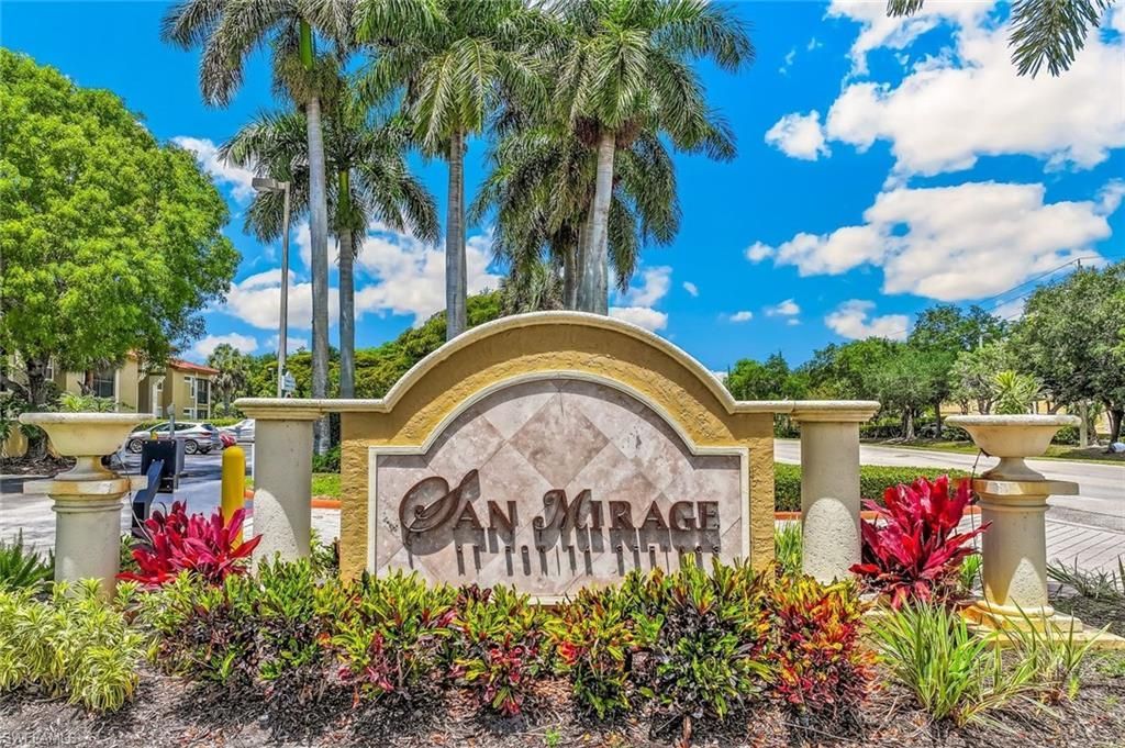 8920 Colonnades Ct E, Unit 518, Bonita Springs, FL 34135 Photo