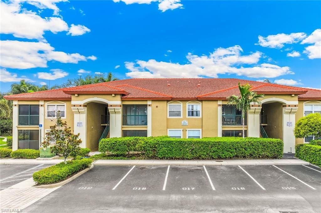 8920 Colonnades Ct E, Unit 518, Bonita Springs, FL 34135 Photo
