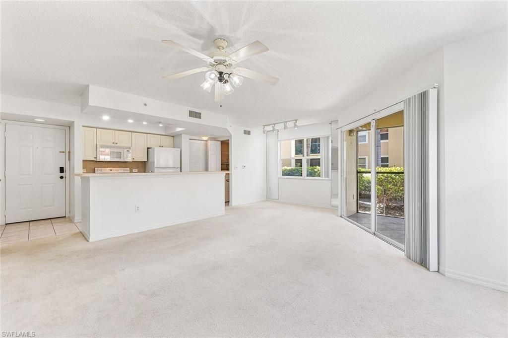8920 Colonnades Ct E, Unit 518, Bonita Springs, FL 34135 Photo