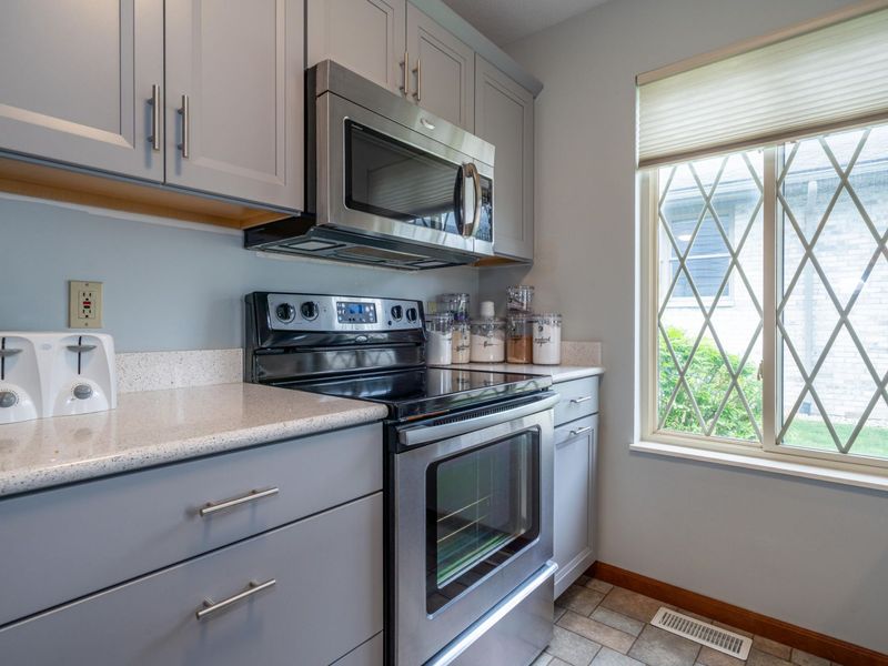 11270 Northlake Place, Lakeview, OH 43331 Photo 25