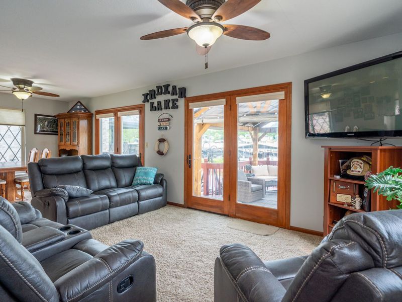 11270 Northlake Place, Lakeview, OH 43331 Photo 7