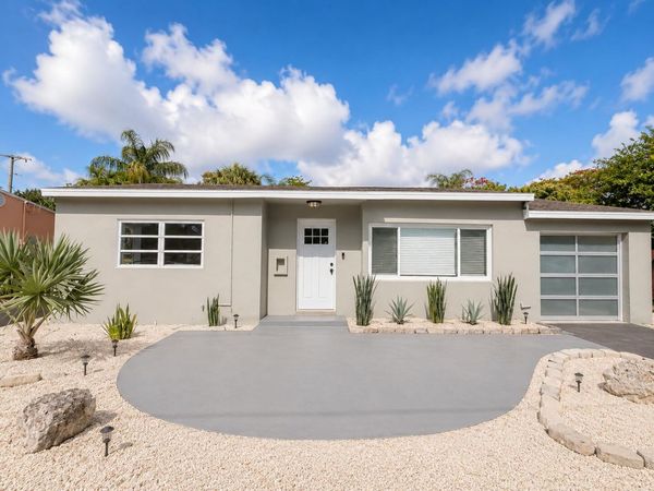 491 NW 2nd Avenue, Boca Raton, FL 33432