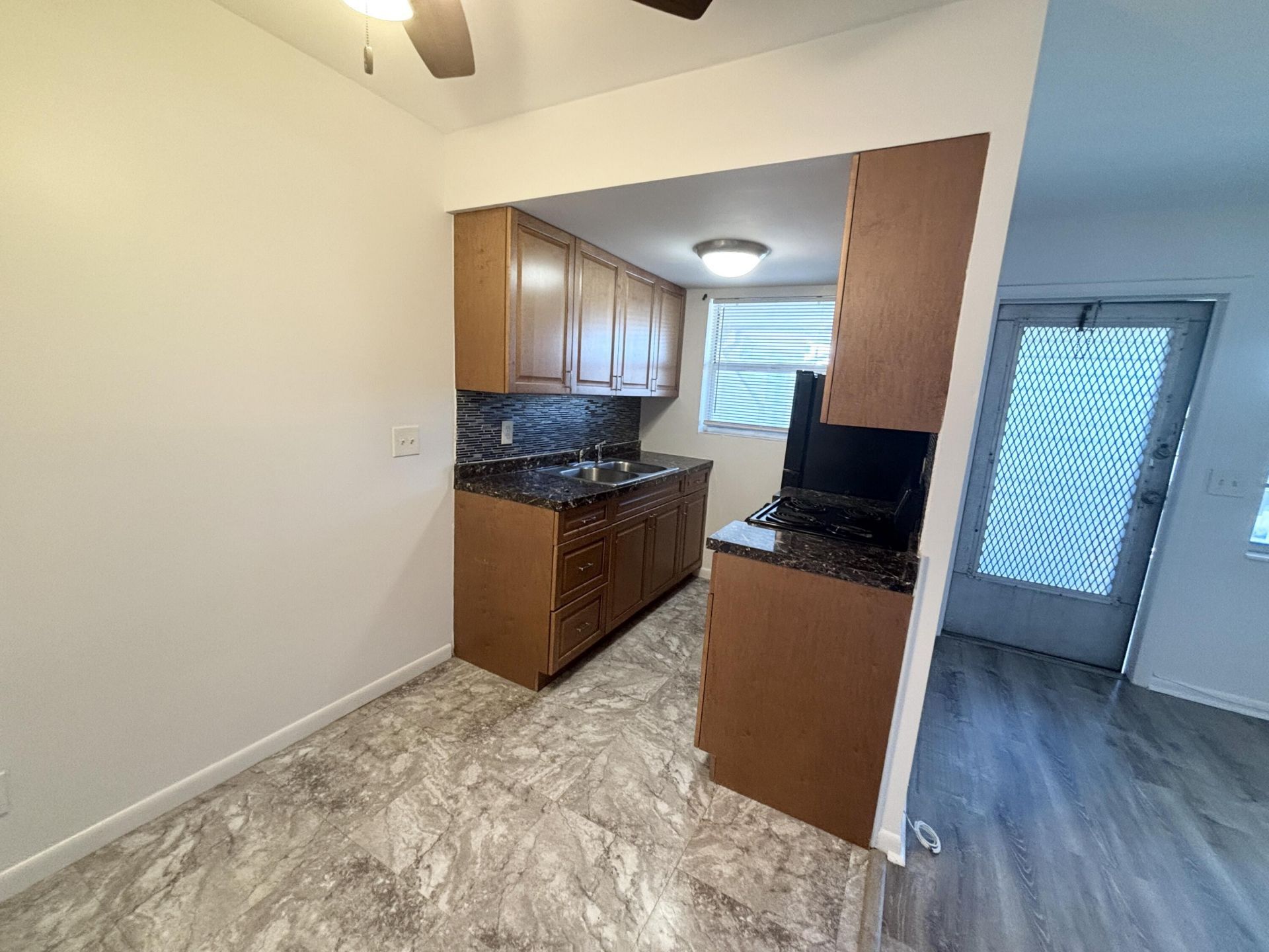 201 S J Street, Unit 11, Lake Worth Beach, FL 33460 Photo
