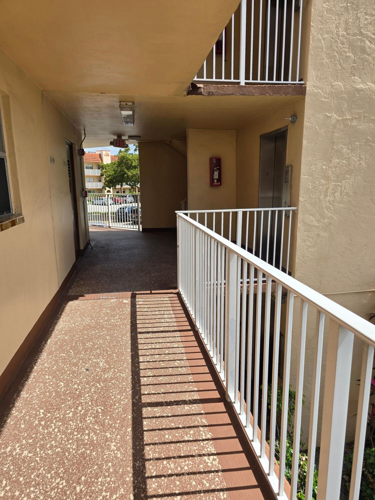 2881 N Pine Island Road, Sunrise, FL 33322 Photo