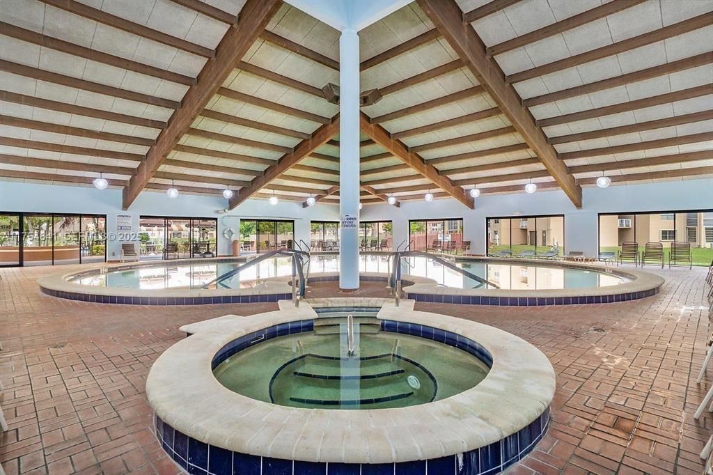 2881 N Pine Island Road, Sunrise, FL 33322 Photo