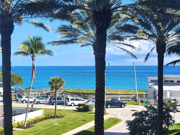 701 SE 21st Avenue, Unit 304, Deerfield Beach, FL 33441