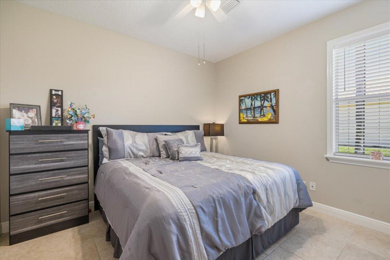 5828 Pine Ridge Circle, Vero Beach, FL 32967 Photo