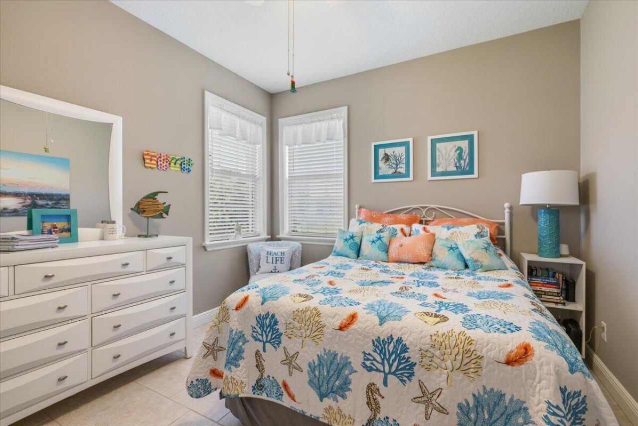 5828 Pine Ridge Circle, Vero Beach, FL 32967 Photo