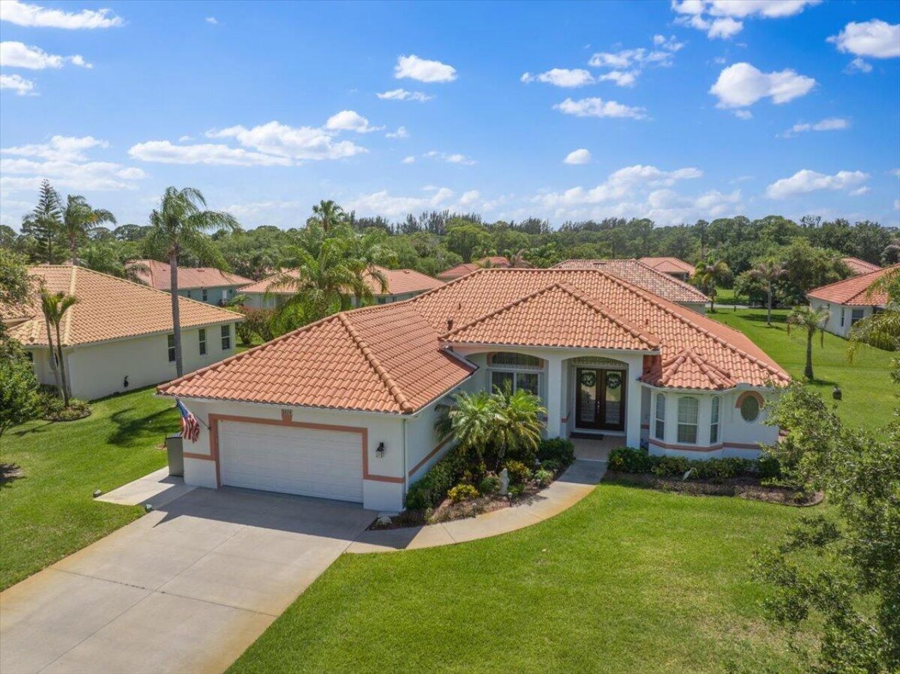 5828 Pine Ridge Circle, Vero Beach, FL 32967 Photo