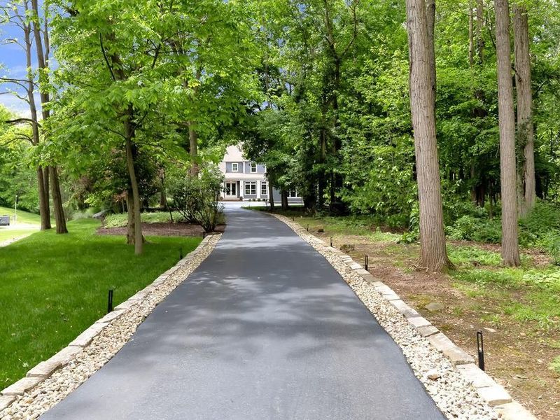 7596 Clear Creek Court, Blacklick, OH 43004 Photo 2