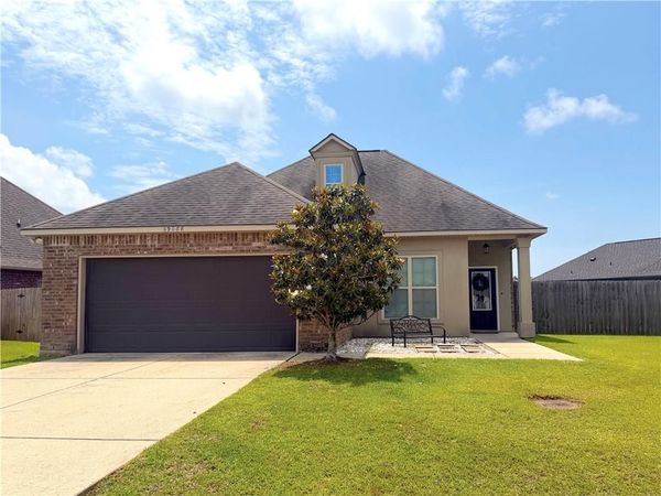69088 TAVERNY Court , Madisonville, LA 70447