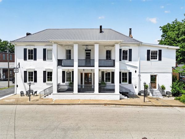 151 E 6th Street , Russellville, KY 42276