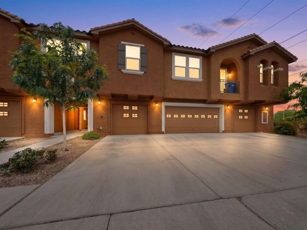 601 Menaul Boulevard NE, UNIT 302, Albuquerque, NM 87107