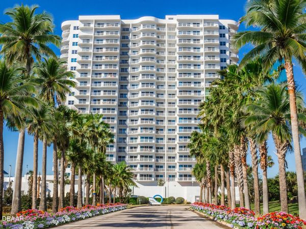 2 Oceans West Boulevard, Unit 1702, Daytona Beach Shores, FL 32118