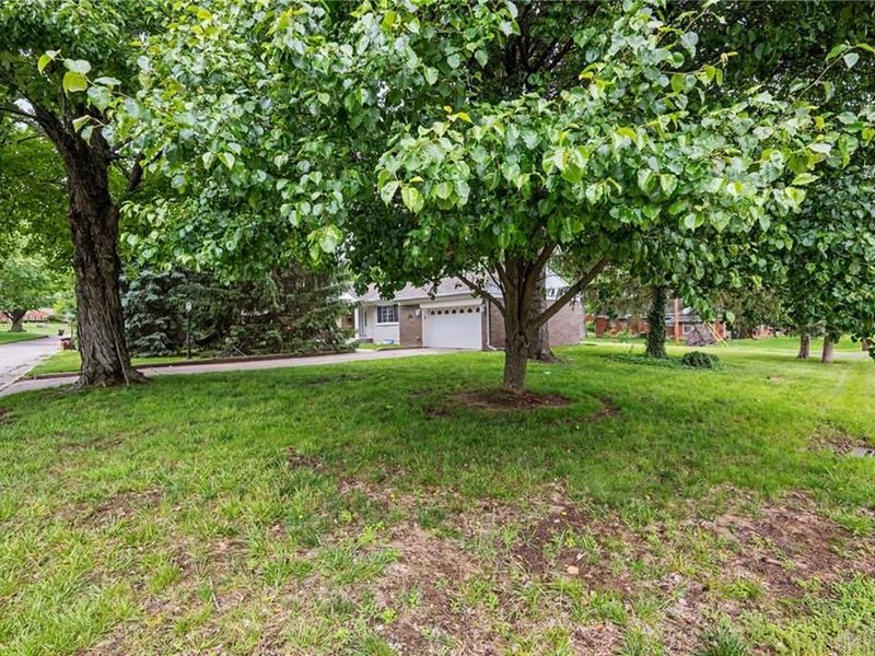 1 Castle Drive, Kettering, OH 45429 Photo 38