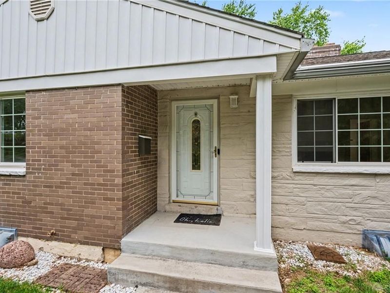 1 Castle Drive, Kettering, OH 45429 Photo 4