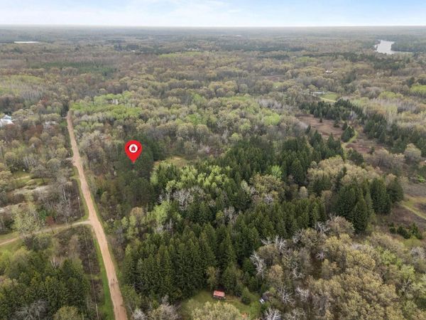 N9416 HIGHLINE LANE, Crivitz, WI 54114