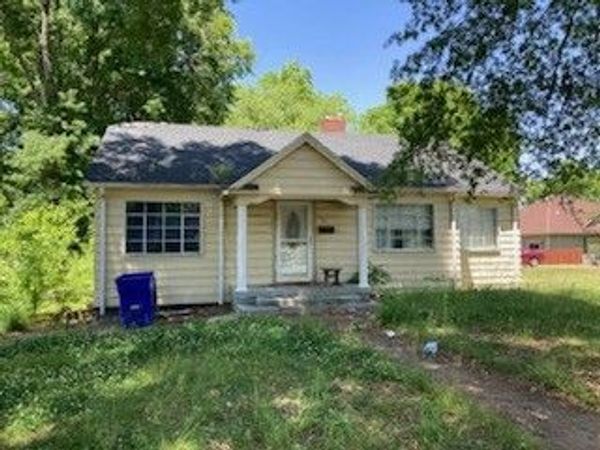 36 W End Ave , Mc Kenzie, TN 38201