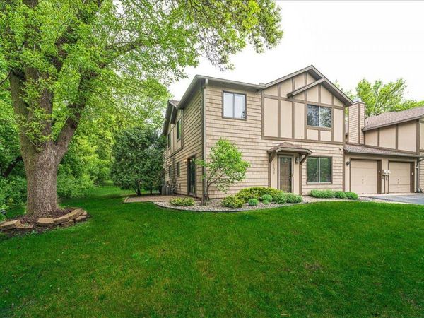 11574 Carriage Court , Eden Prairie, MN 55344