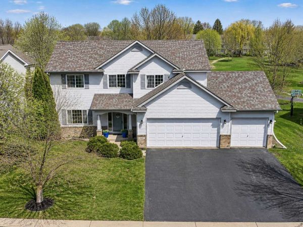 2081 Silver Street , Waconia, MN 55387