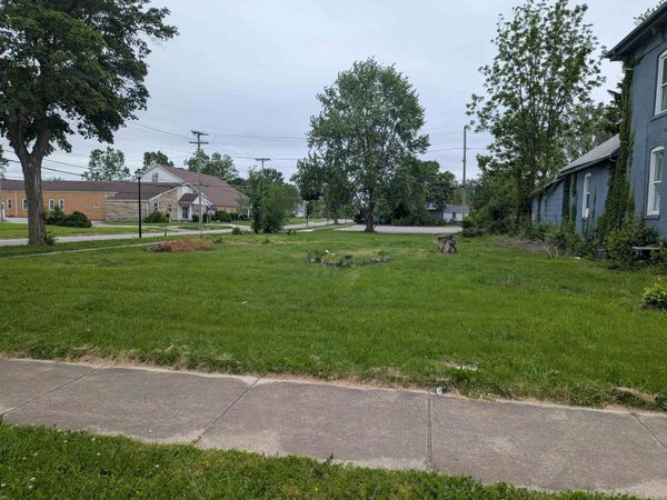 752 Madison Street, Fort Wayne, IN 46802