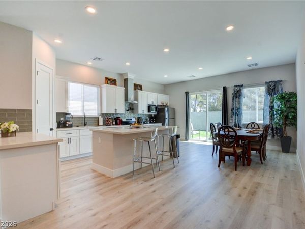 5534 Stormy Night Court , Las Vegas, NV 89120
