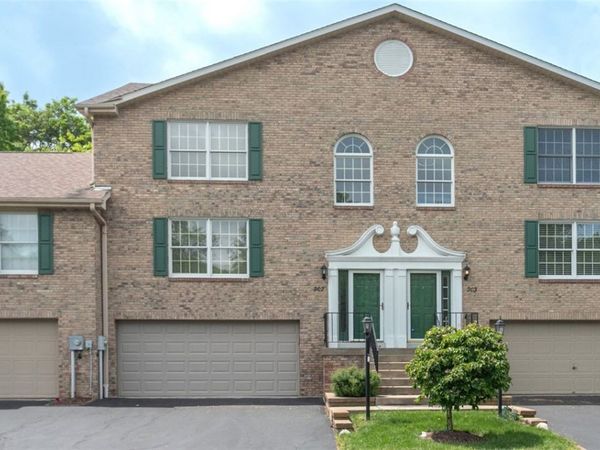 302 Apple Blossom Ct, Delmont, PA 15626