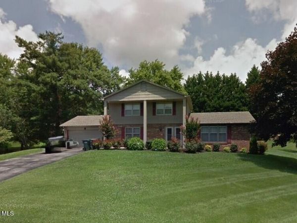 1511 Valiant Drive, Greeneville, TN 37745
