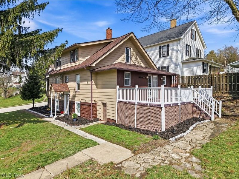 237 Watson Street , Lowellville, OH 44436 Photo 2