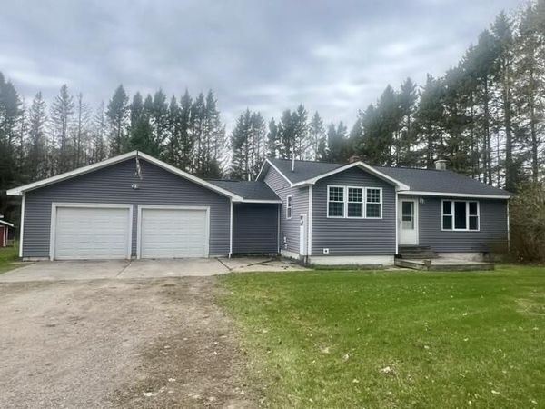 30506 S Springer RD, Goetzville, MI 49736