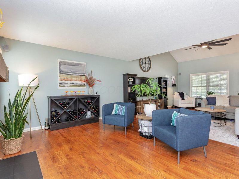 7521 Daisy Lane , Lewis Center, OH 43035 Photo 17