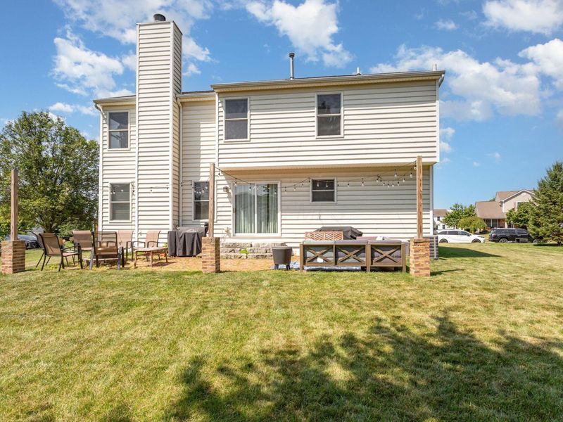 7521 Daisy Lane , Lewis Center, OH 43035 Photo 6
