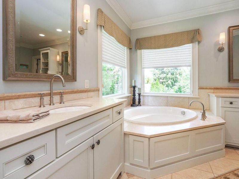 2462 Lane Road, Columbus, OH 43220 Photo 29