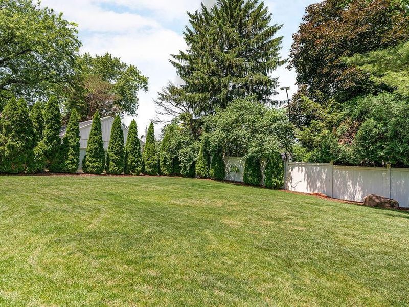 2462 Lane Road, Columbus, OH 43220 Photo 74