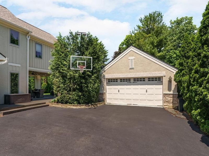 2462 Lane Road, Columbus, OH 43220 Photo 75