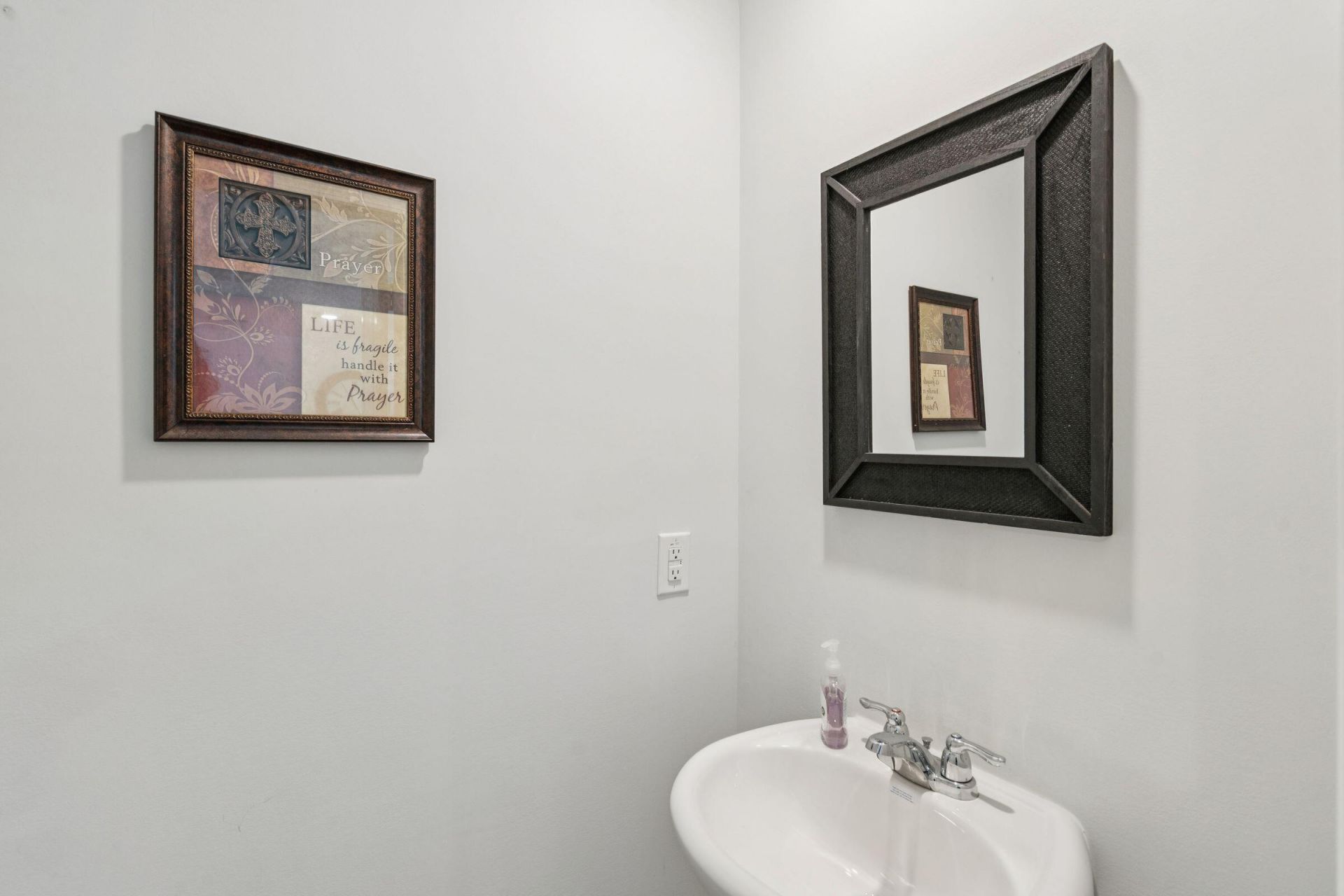 134 Orchid Bloom Circle Photo 36