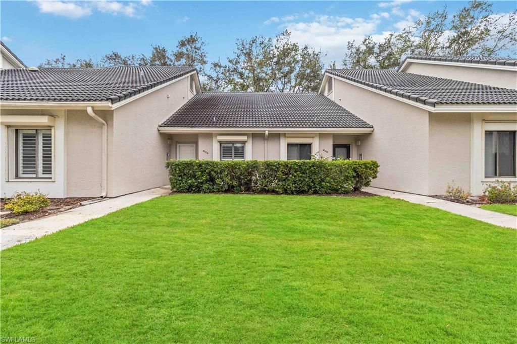 604 Arbor Lake Dr, Unit 6-103, Naples, FL 34110 Photo