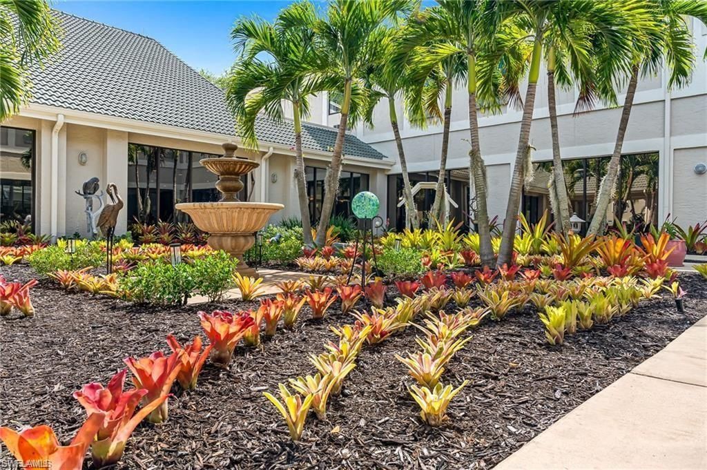 604 Arbor Lake Dr, Unit 6-103, Naples, FL 34110 Photo