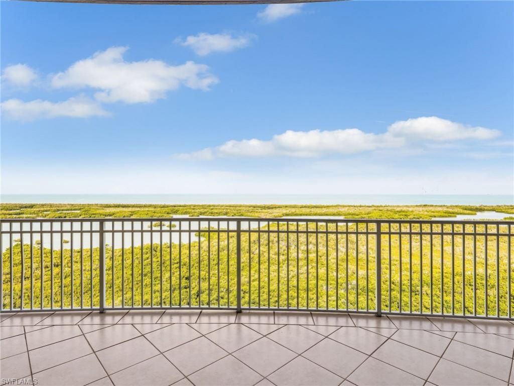 604 Arbor Lake Dr, Unit 6-103, Naples, FL 34110 Photo