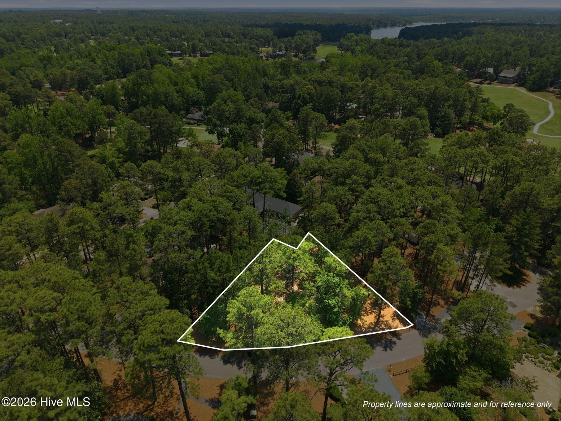 2 W Quail Lake Road, Pinehurst, NC 28374 Main Photo