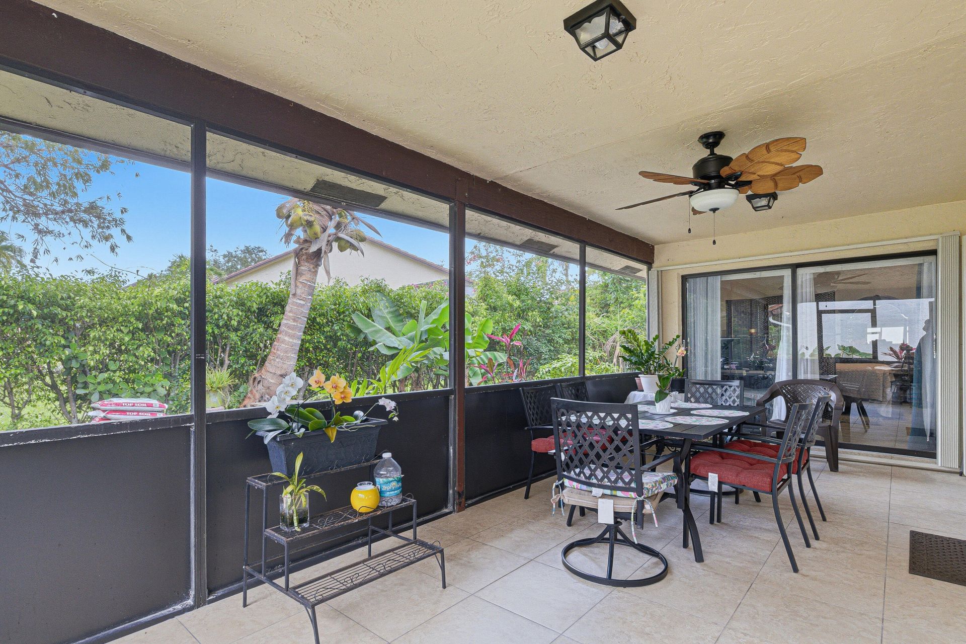 7040 Golf Pointe Circle, Tamarac, FL 33321 Photo
