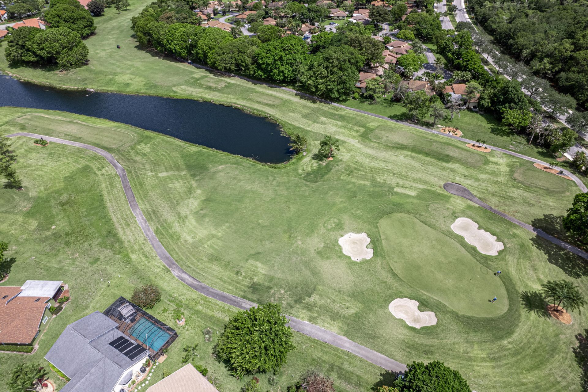 7040 Golf Pointe Circle, Tamarac, FL 33321 Photo