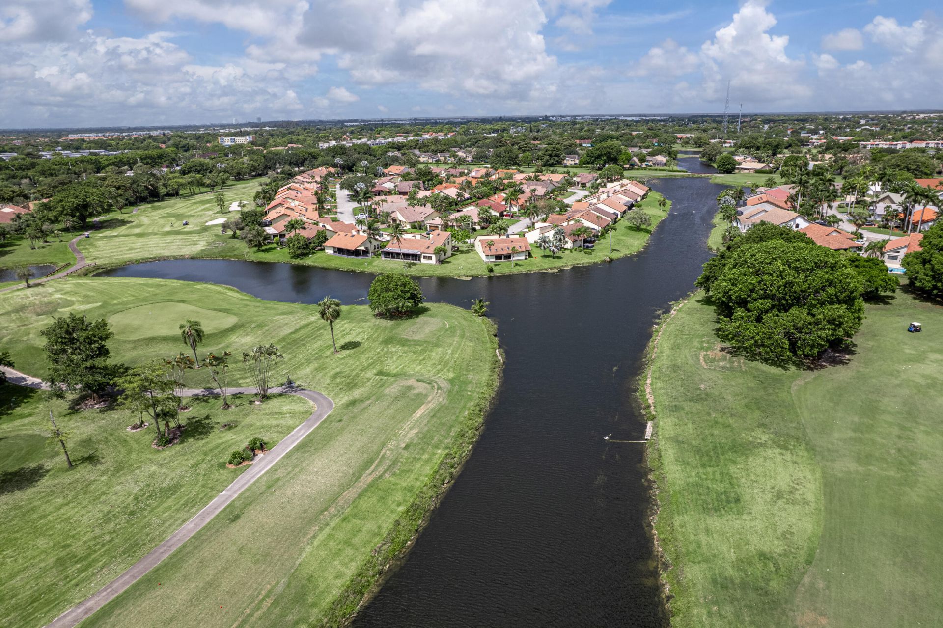 7040 Golf Pointe Circle, Tamarac, FL 33321 Photo