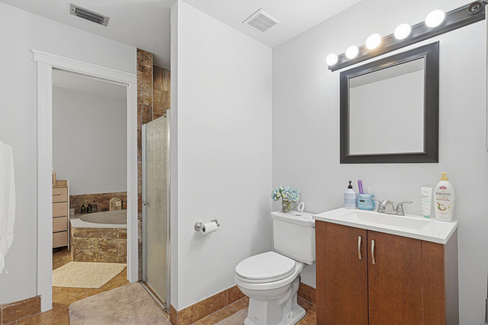 7040 Golf Pointe Circle, Tamarac, FL 33321 Photo